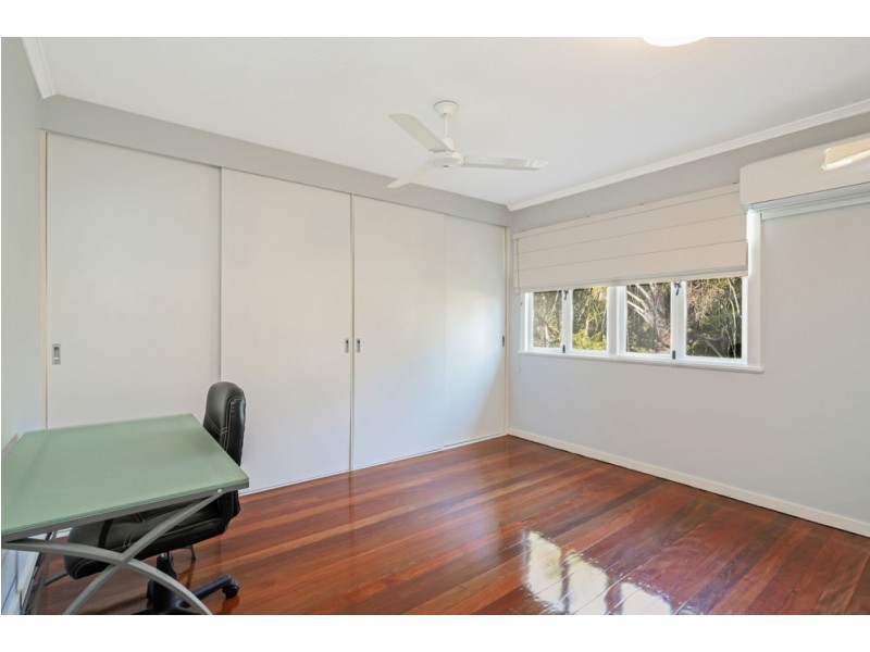 25 Tantallon Street, Mount Gravatt East QLD 4122