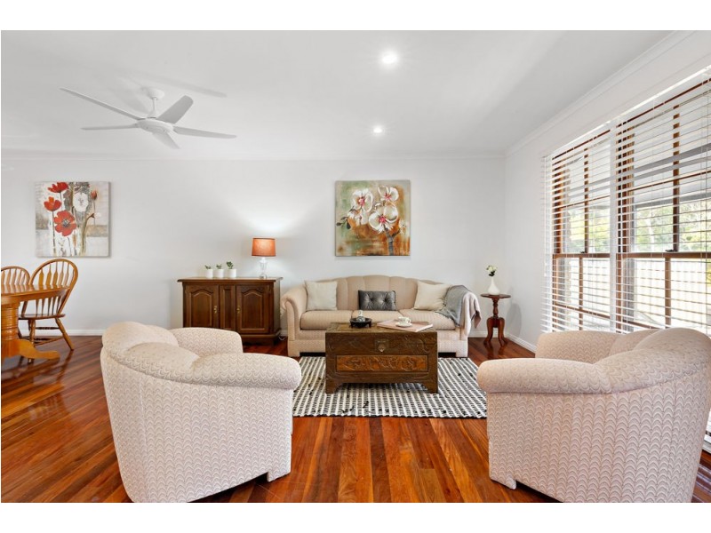 1 Andalucia Court, Wishart QLD 4122