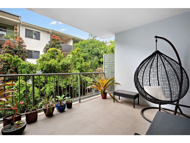 4/37 Palmer Street, Greenslopes QLD 4120
