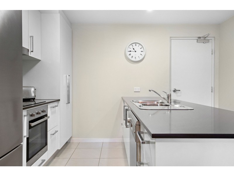 4/37 Palmer Street, Greenslopes QLD 4120