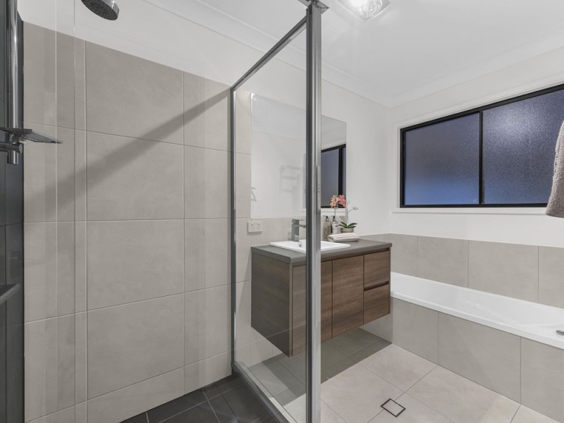 72A Maughan Street, Carina Heights QLD 4152