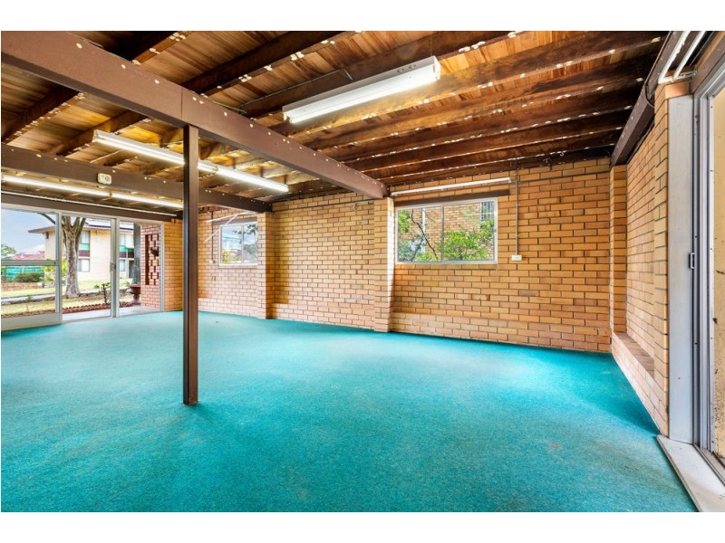 21 Colington Street, Mansfield QLD 4122