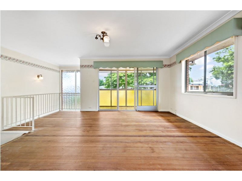 21 Colington Street, Mansfield QLD 4122