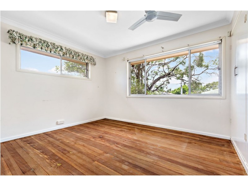 21 Colington Street, Mansfield QLD 4122