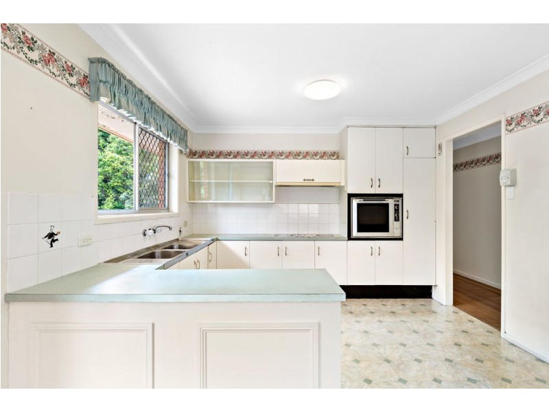 21 Colington Street, Mansfield QLD 4122