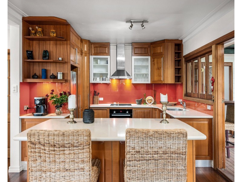 84 Garrett Street, Murarrie QLD 4172