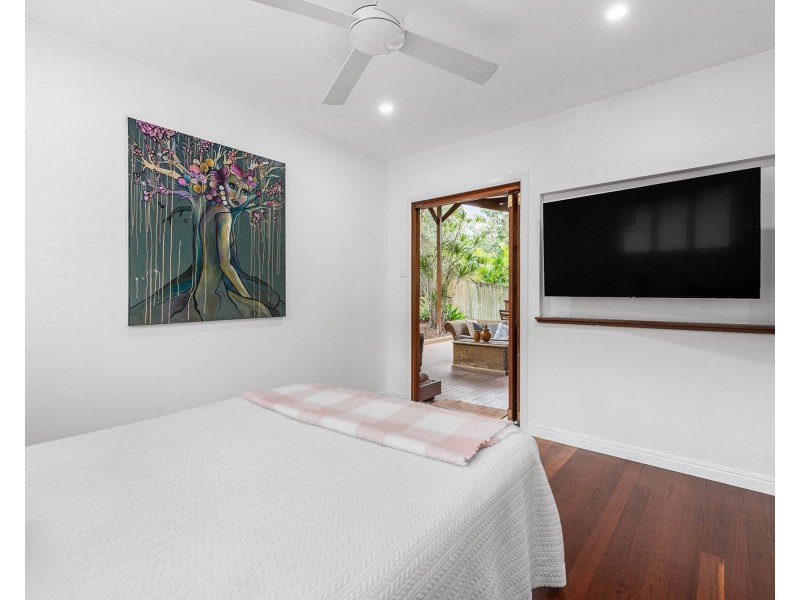 84 Garrett Street, Murarrie QLD 4172