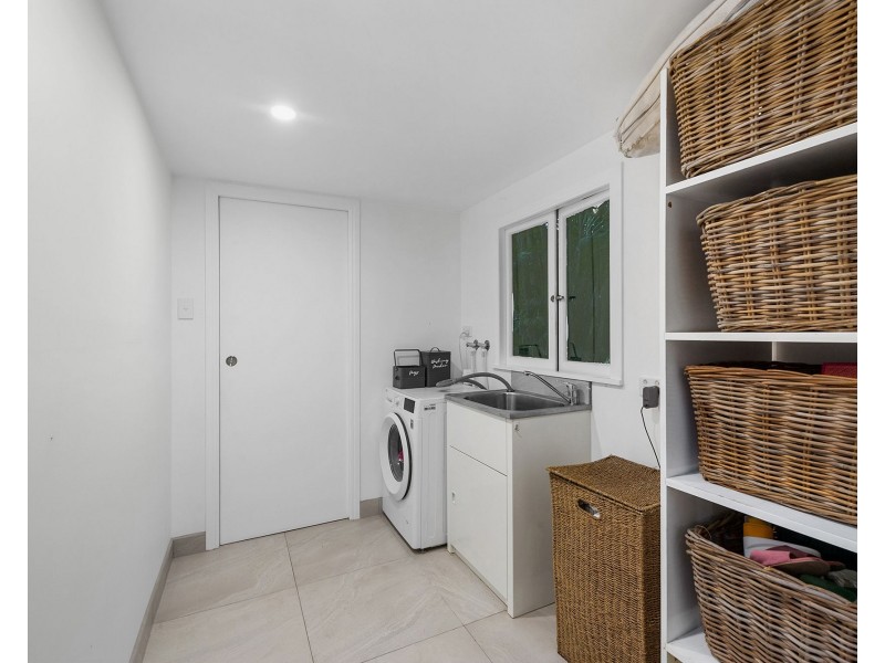 84 Garrett Street, Murarrie QLD 4172