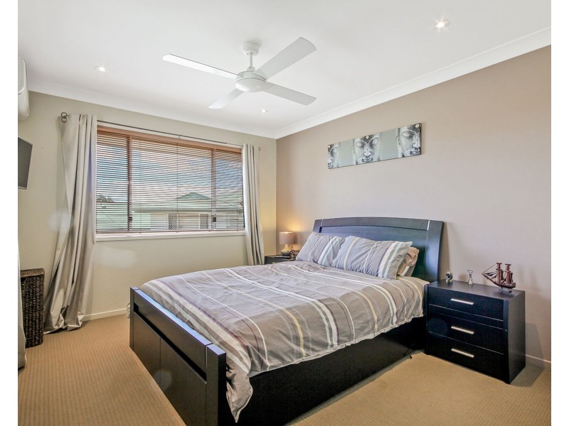 2/16 Hill Crescent, Carina Heights QLD 4152