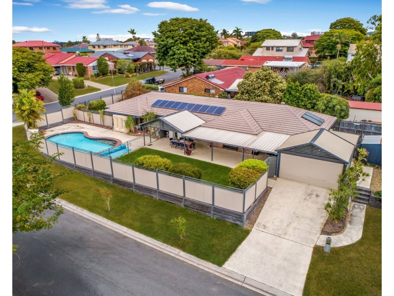 2 Madrid Court, Wishart QLD 4122