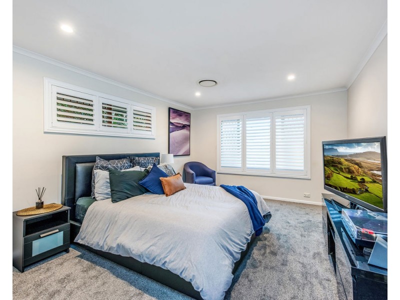 2 Madrid Court, Wishart QLD 4122