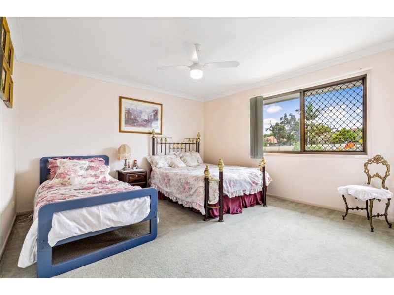 1/2 Corella Place, Runcorn QLD 4113