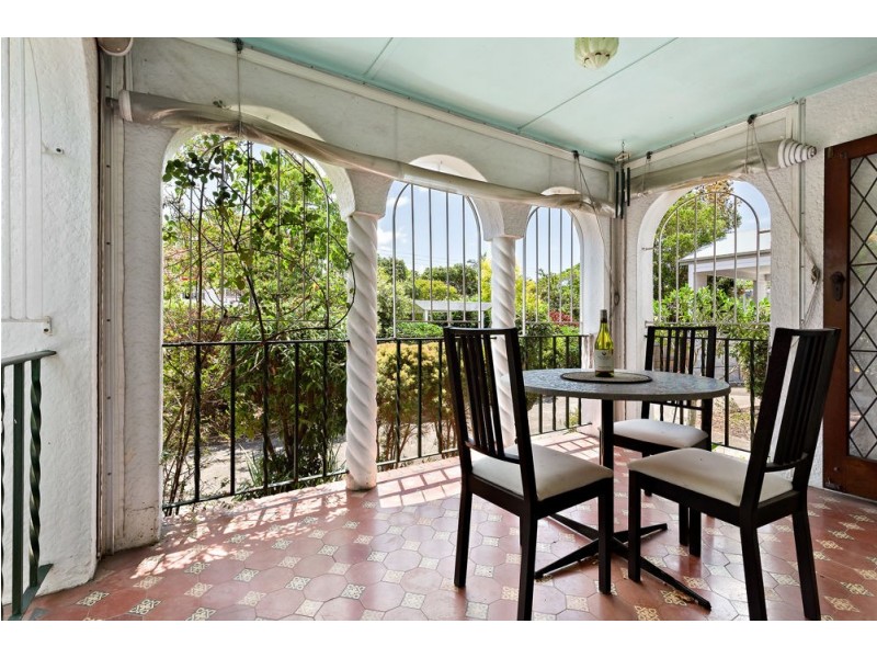 80 Boundary Road, Camp Hill QLD 4152