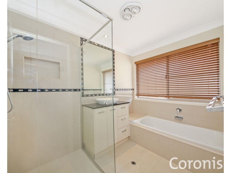 332 Warrigal Rd, Eight Mile Plains QLD 4113