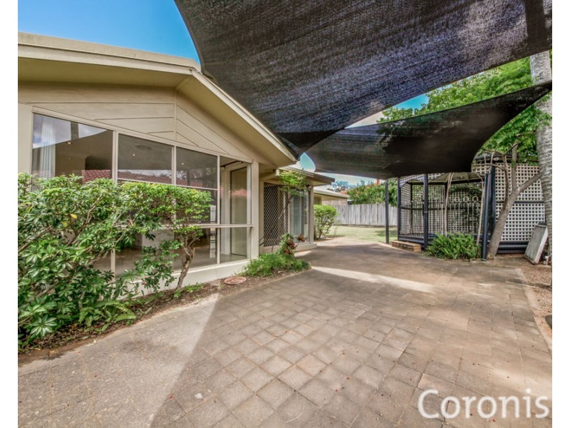 332 Warrigal Rd, Eight Mile Plains QLD 4113