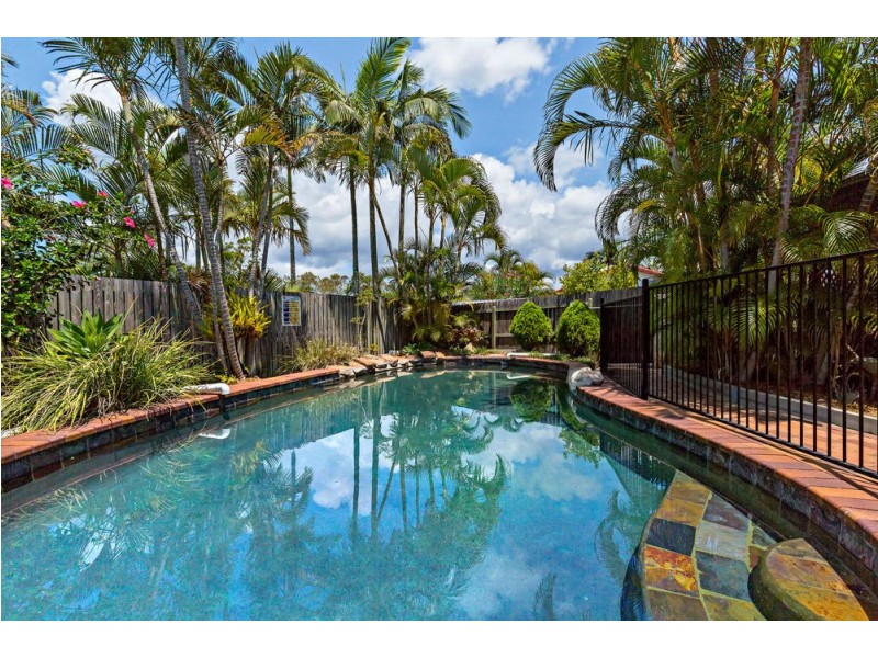 6 Pia Court, Rochedale South QLD 4123