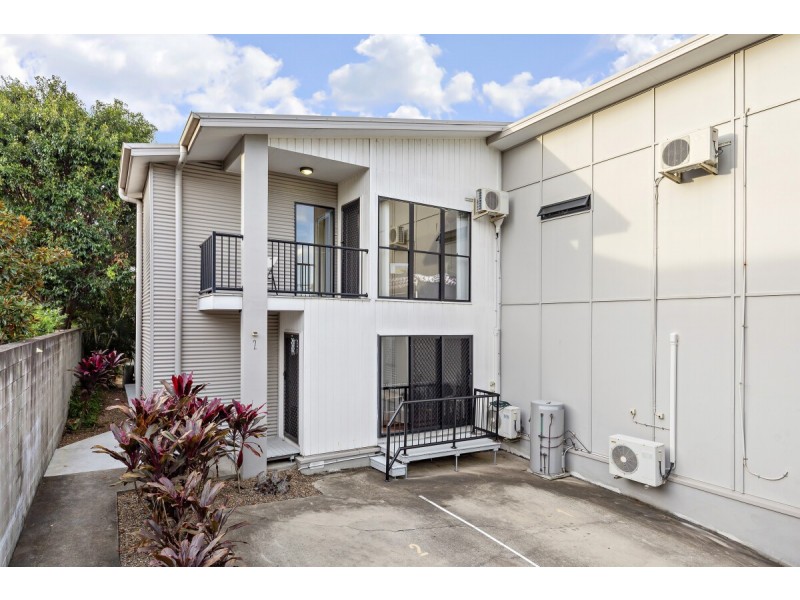 2/111 Thynne Road, Morningside QLD 4170