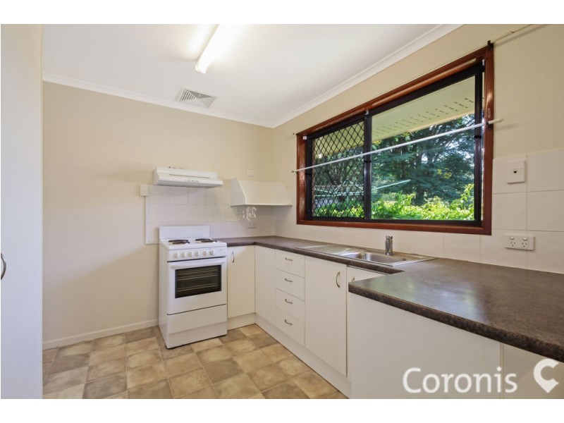 45 Donnington Street, Carindale QLD 4152