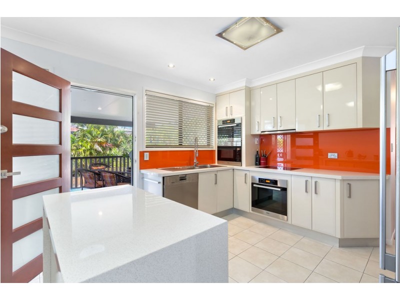 11 Bellot Street, Wishart QLD 4122