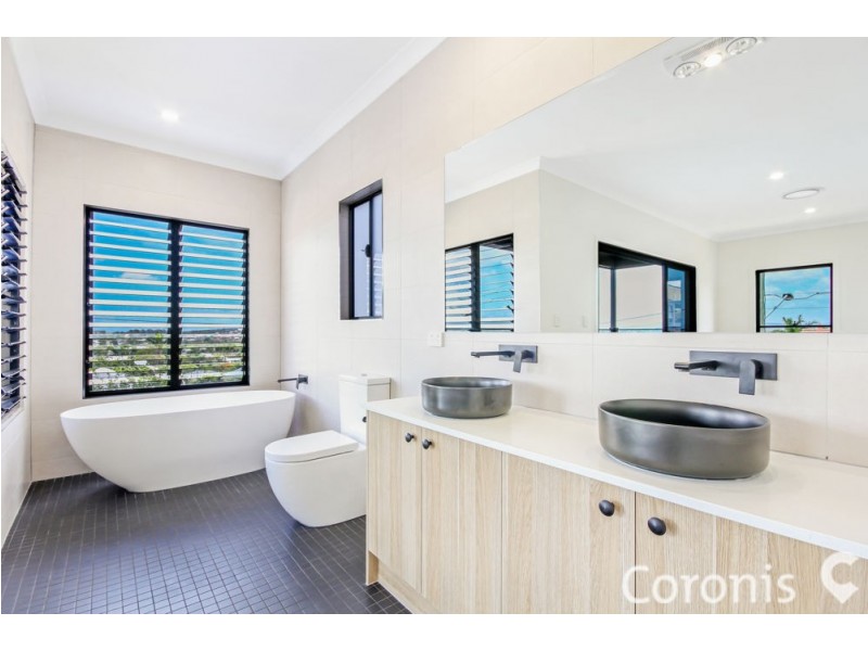 85 Erica Street, Cannon Hill QLD 4170