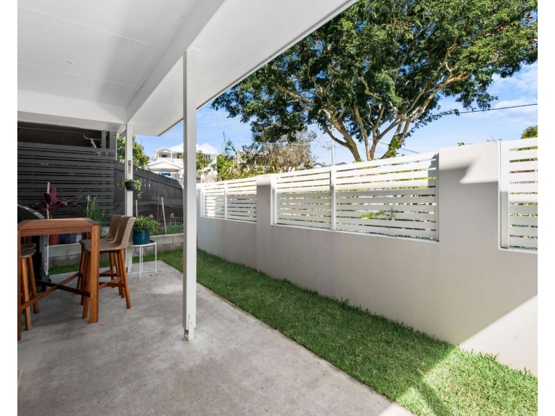 3 Newton Street, Coorparoo QLD 4151