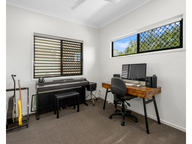 3 Newton Street, Coorparoo QLD 4151