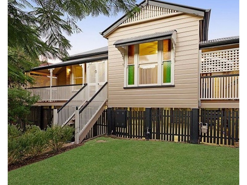 28 Shakespeare Street, Coorparoo QLD 4151