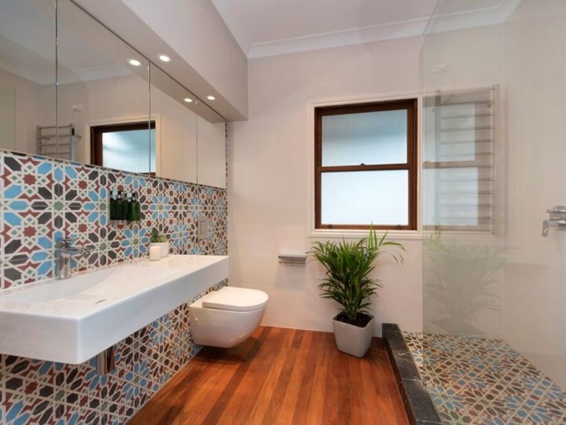 77 Longlands Street, East Brisbane QLD 4169