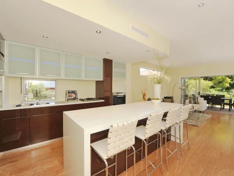 10 Marie Street, Balmoral QLD 4171