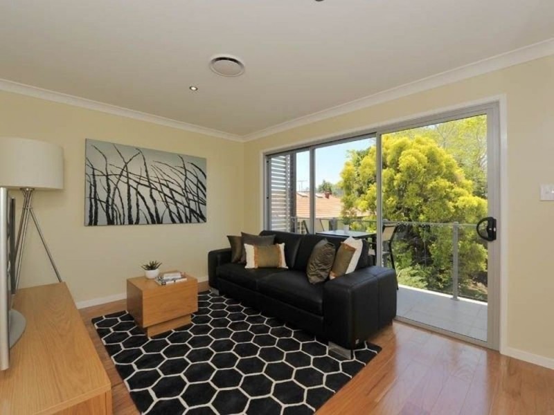 10 Marie Street, Balmoral QLD 4171