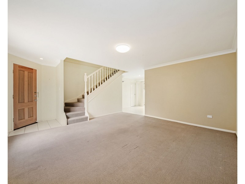 2/160 Birdwood Rd, Carina Heights QLD 4152