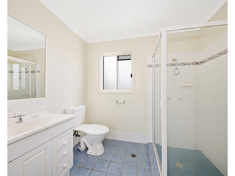 2/160 Birdwood Rd, Carina Heights QLD 4152