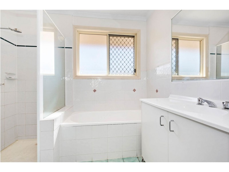 24/1230 Creek Road, Carina Heights QLD 4152