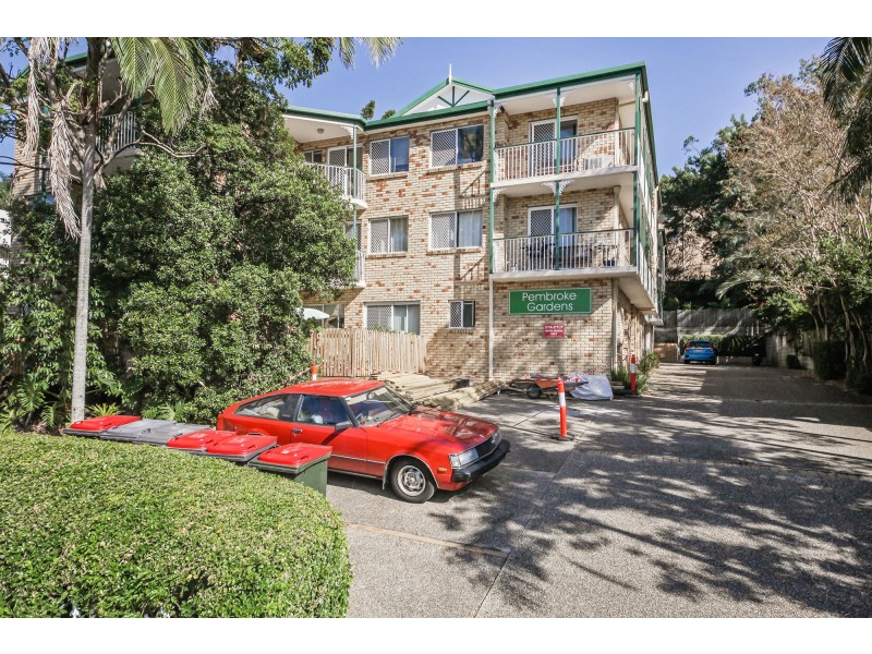 3/34 Pembroke Rd, Coorparoo QLD 4151