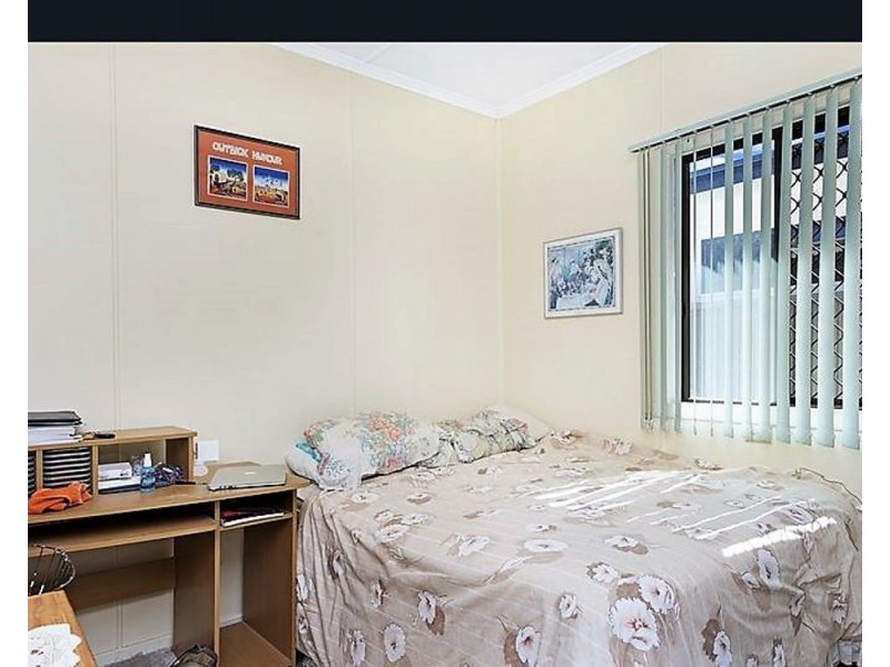 37 Keenan Street, Margate QLD 4019