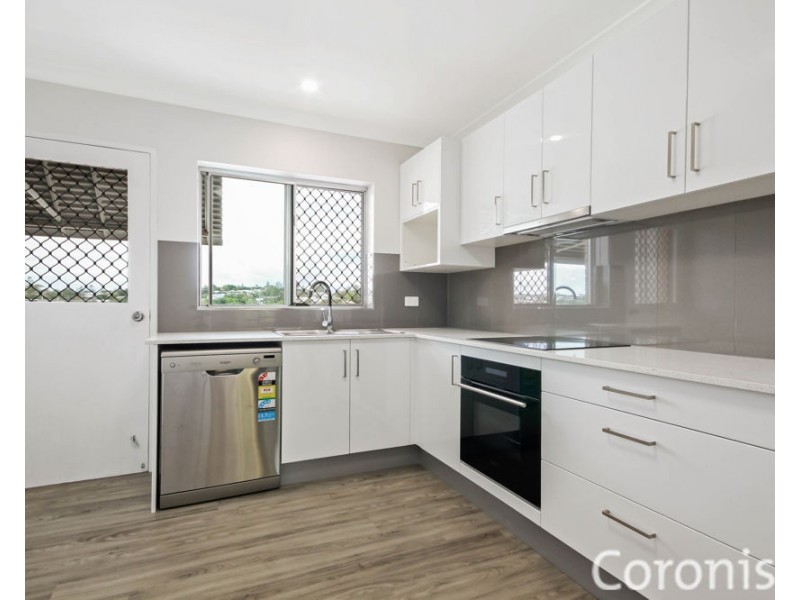 4/6 Mclay St, Coorparoo QLD 4151