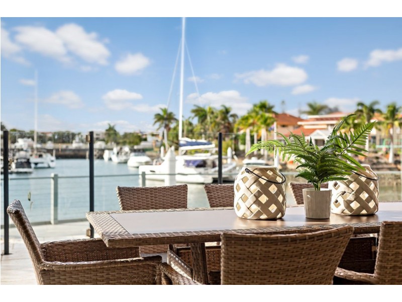 6 Keel Street, Birkdale QLD 4159