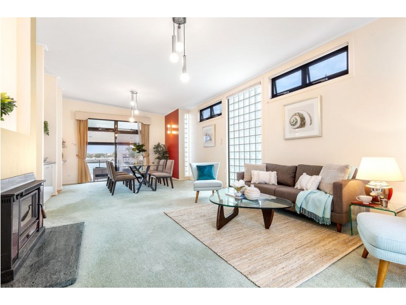 6 Keel Street, Birkdale QLD 4159