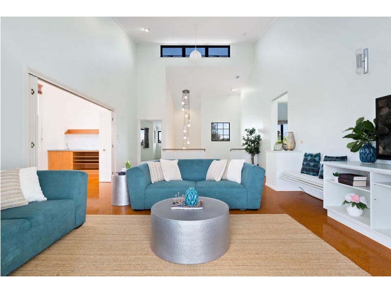 6 Keel Street, Birkdale QLD 4159