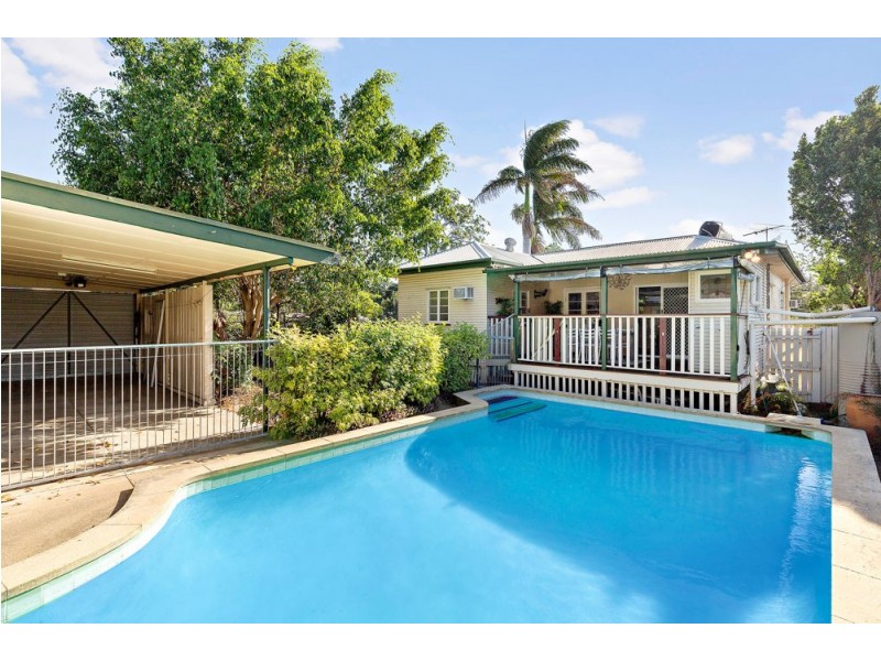 1 Brenda Street, Morningside QLD 4170