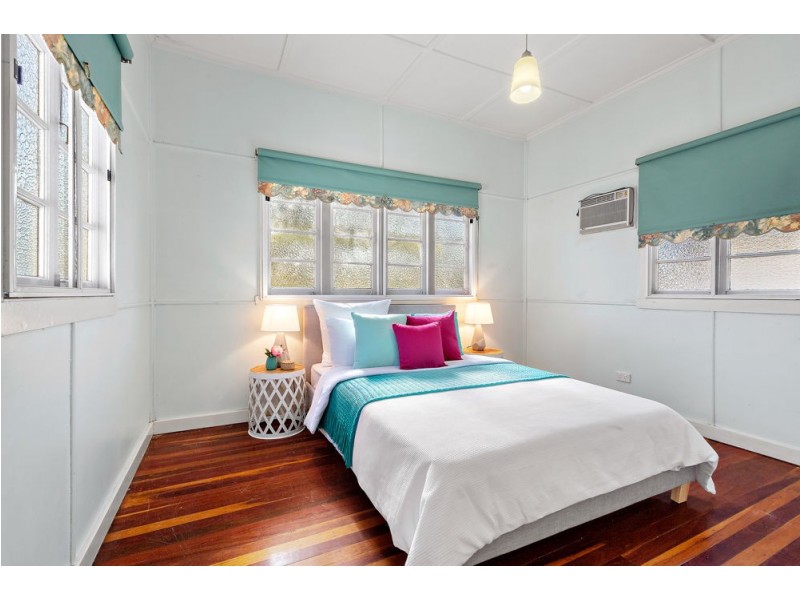 1 Brenda Street, Morningside QLD 4170