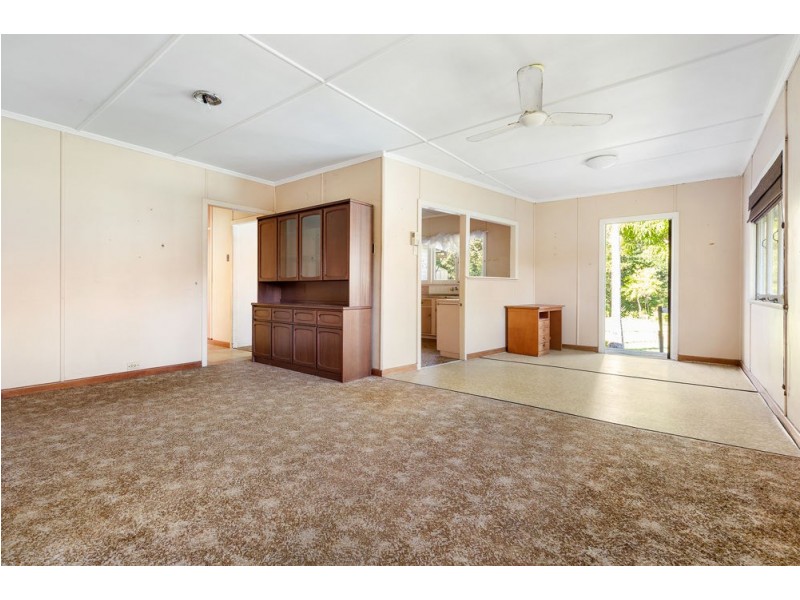 63 Bennett Road, The Gap QLD 4061