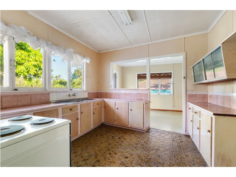 63 Bennett Road, The Gap QLD 4061