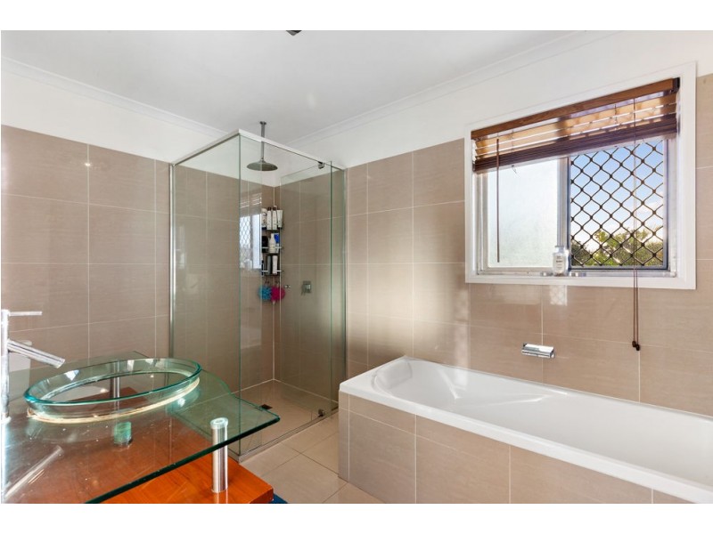 62 Daisy Hill Road, Daisy Hill QLD 4127