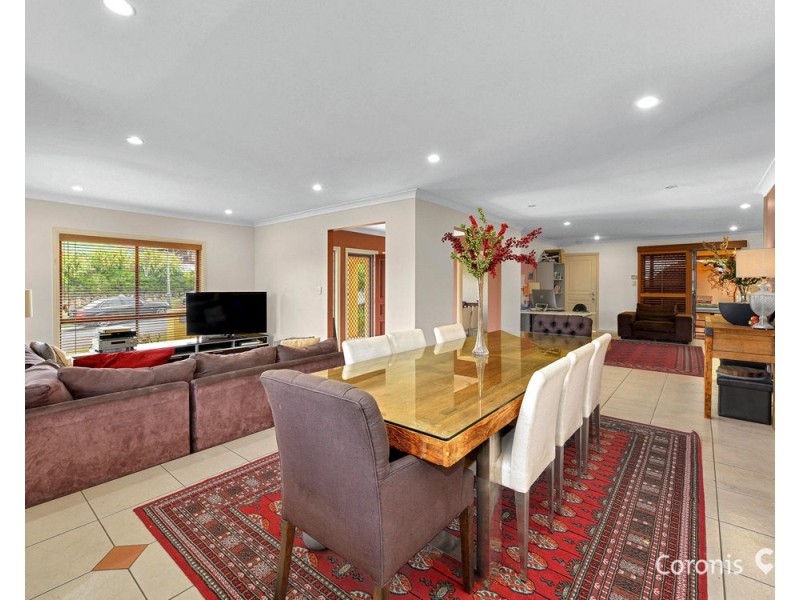 27 Winton Crescent, Murarrie QLD 4172