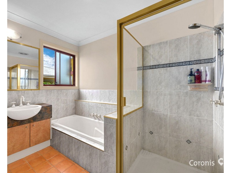 27 Winton Crescent, Murarrie QLD 4172