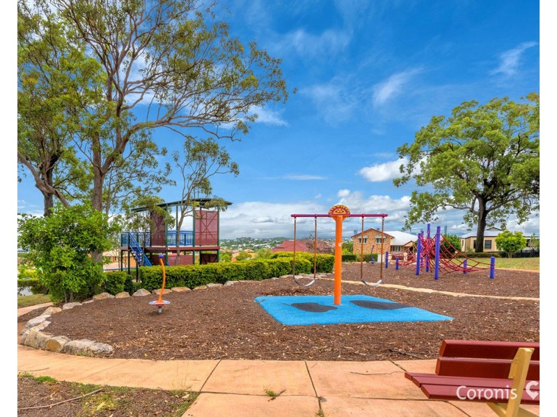 27 Winton Crescent, Murarrie QLD 4172