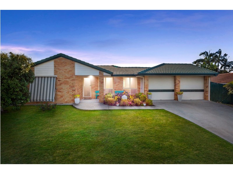 39 Blue Grass Crescent, Eight Mile Plains QLD 4113