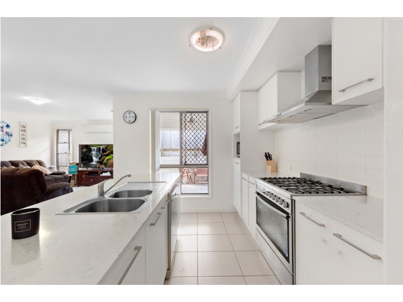 13 Angliss Circuit, Thornlands QLD 4164