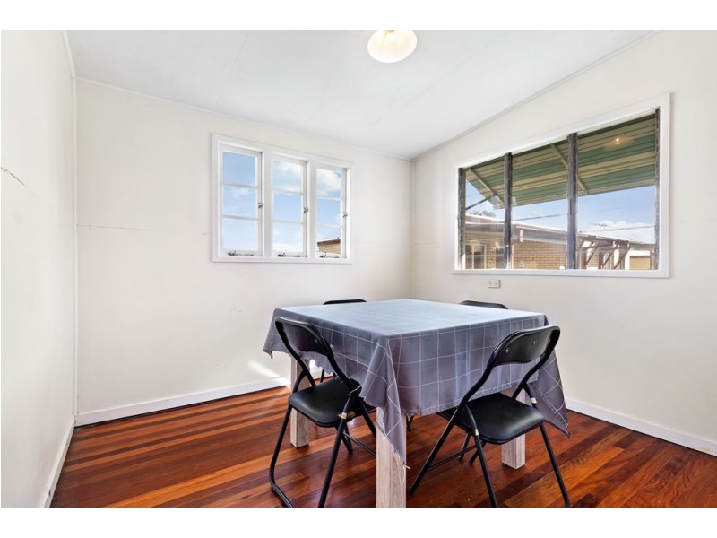 345 Cornwall Street, Greenslopes QLD 4120